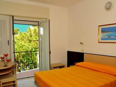 Hotel Europa มิลาโน แมริตทิมา ภายนอก รูปภาพ